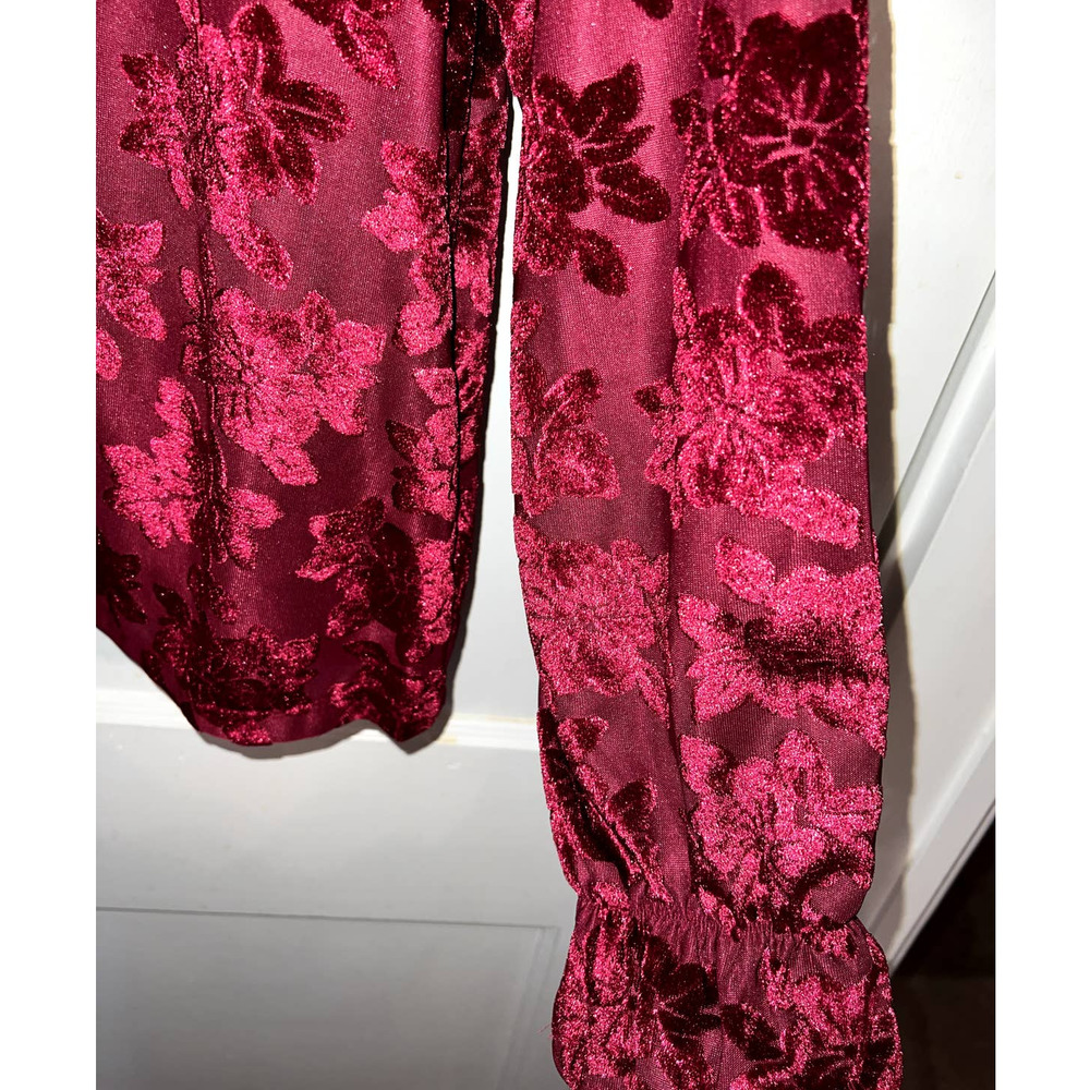 New Marc New York Andrew Marc red velvet floral long sleeve blouse size L - Picture 5 of 6